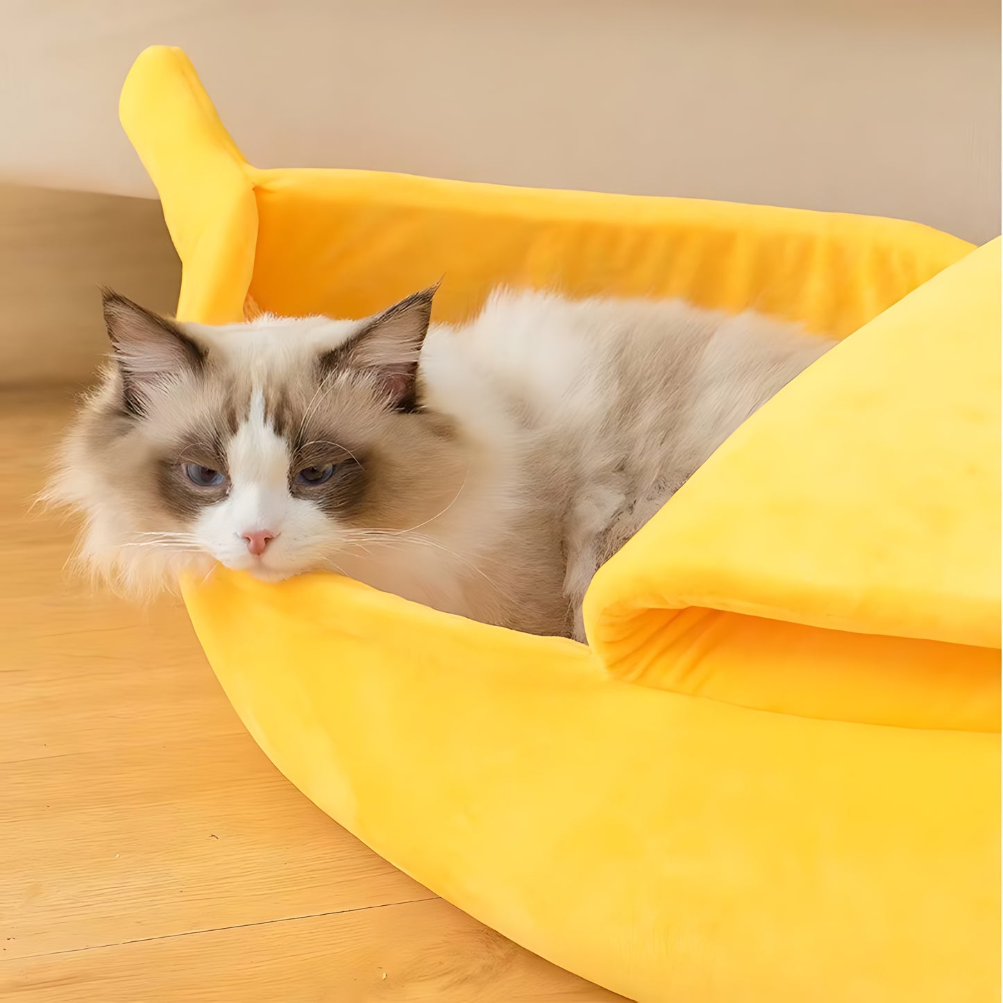 Banana Cat Bed House – Cute & Cozy Plush Pet Bed for Cats & Small Dogs